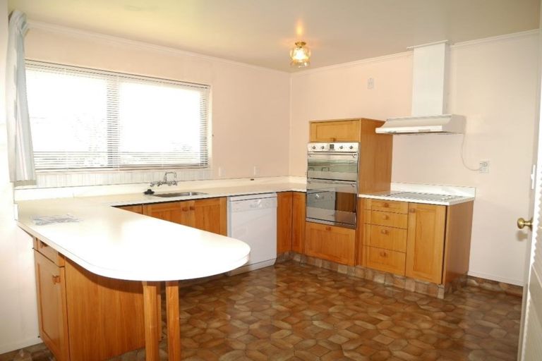 Photo of property in 63a Ngaio Road, Waikanae, 5036