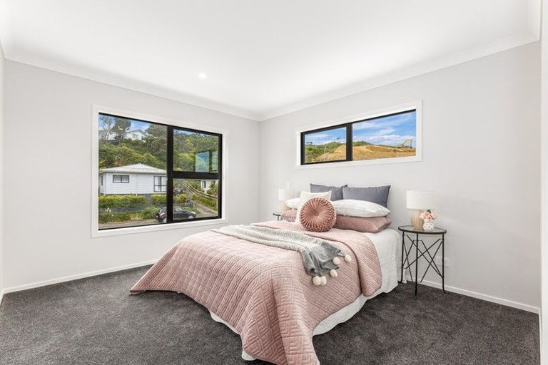 Photo of property in 142 Jamaica Drive, Grenada North, Wellington, 5028