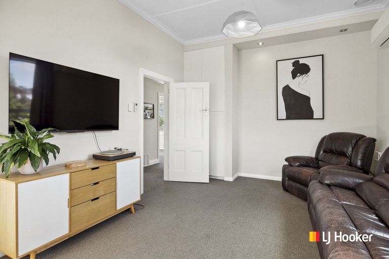 Photo of property in 212 Kenmure Road, Kenmure, Dunedin, 9011