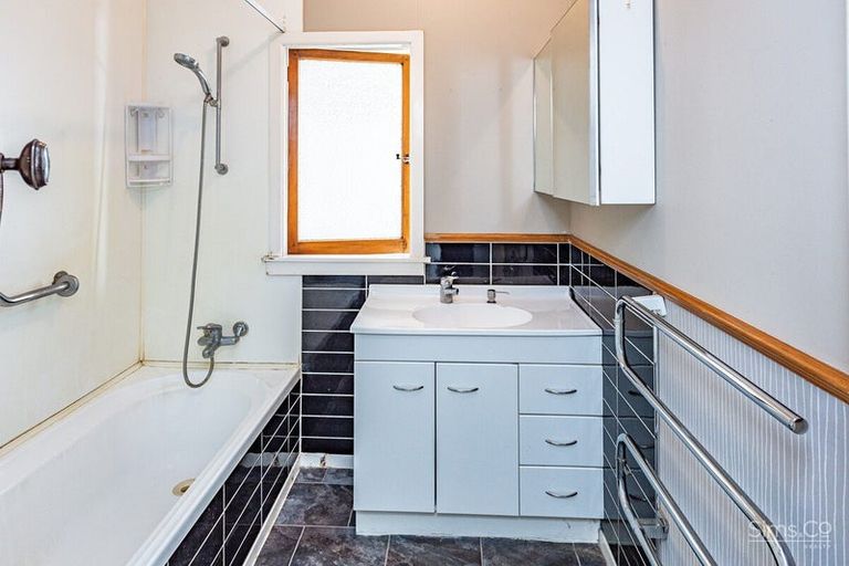 Photo of property in 36 Stewart Street, Aramoho, Whanganui, 4500