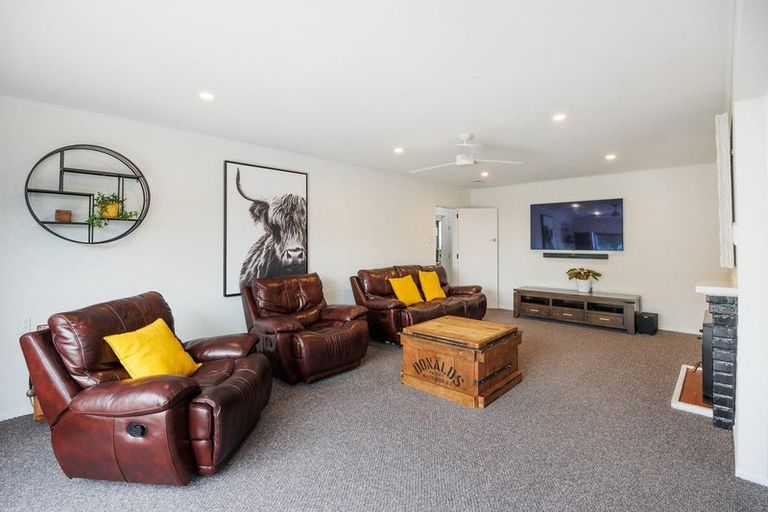 Photo of property in 28 Grey Street, Feilding, 4702