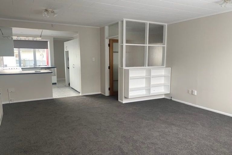 Photo of property in 307 Markett South, Hastings, 4122