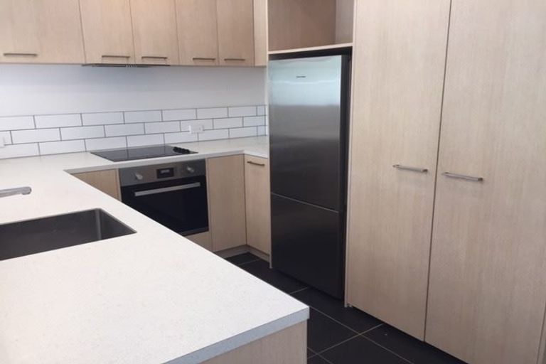 Photo of property in 12/7u Handyside Street, Tawa, Wellington, 5028