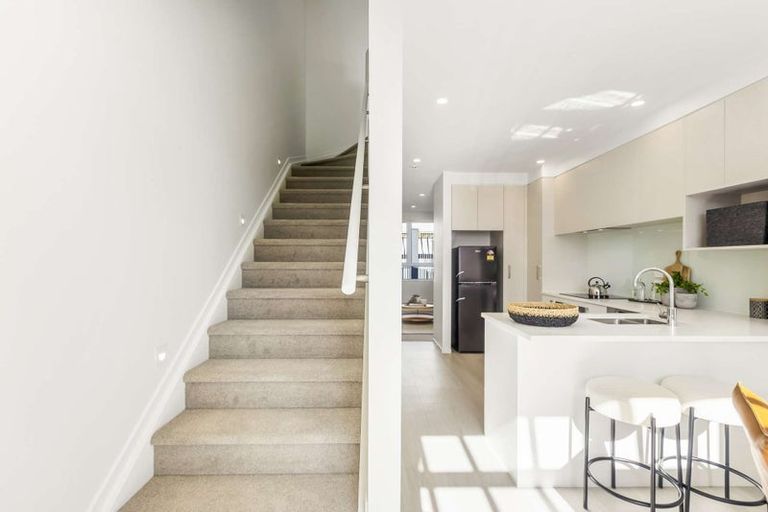 Photo of property in 11/2 Moor Avenue, Te Atatu Peninsula, Auckland, 0610