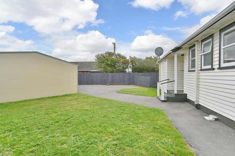 Photo of property in 81 Rowan Avenue, Aranui, Christchurch, 8061