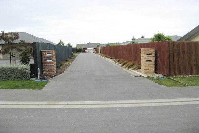 Photo of property in 20 Campion Place, Rolleston, 7614