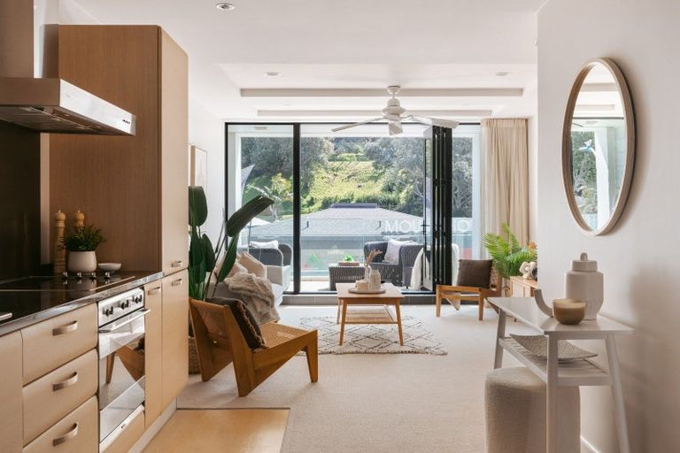 Photo of property in 16 Adams Avenue, Mount Maunganui, 3116