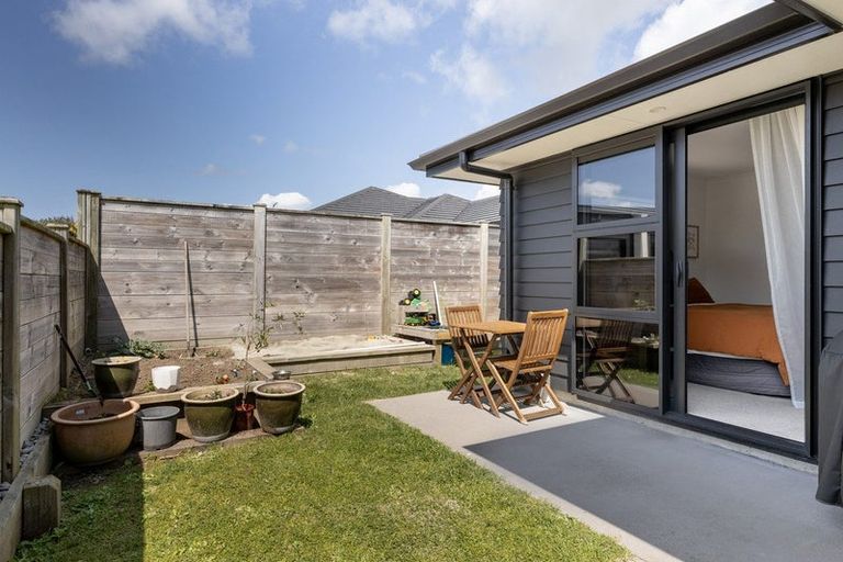 Photo of property in 15 Augusta Rise, Omokoroa, 3114