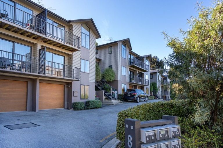 Photo of property in Arno Apartment, 10/8 Mckerrow Place, Sunshine Bay, Queenstown, 9300