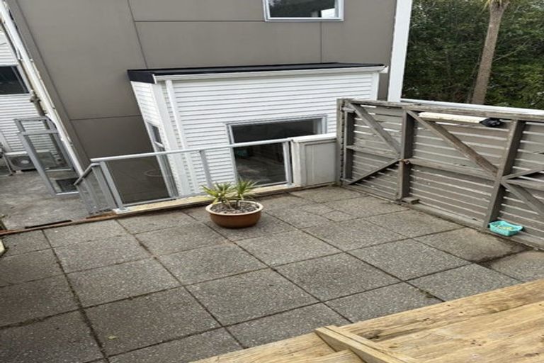 Photo of property in 52 Tarawera Road, Johnsonville, Wellington, 6037