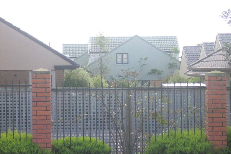 Photo of property in St Claire Village, 175/172 Mcleod Road, Te Atatu South, Auckland, 0610