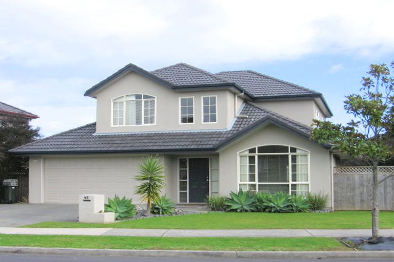 Photo of property in 49 Middlefield Drive, East Tamaki Heights, Auckland, 2016