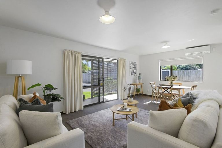 Photo of property in 2/70 Milton Street, Somerfield, Christchurch, 8024