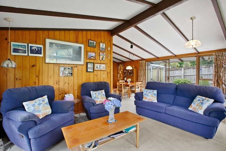 Photo of property in 157 Lancaster Road, Beach Haven, Auckland, 0626