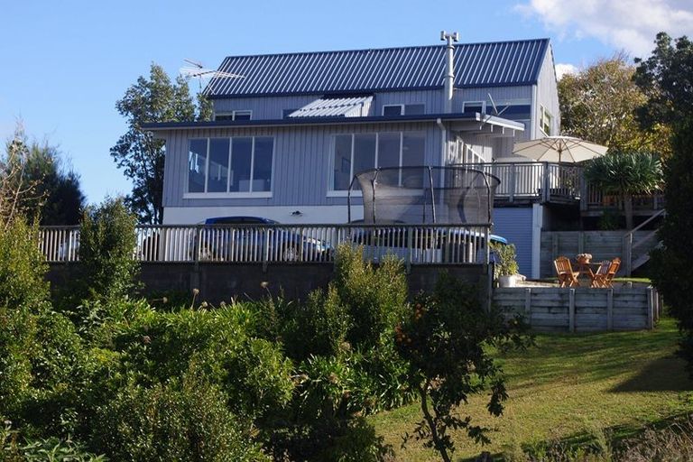 Photo of property in 19 Orewa Heights Crescent, Orewa, 0931
