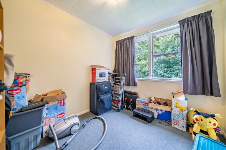 Photo of property in 3a Hair Street, Wainuiomata, Lower Hutt, 5014