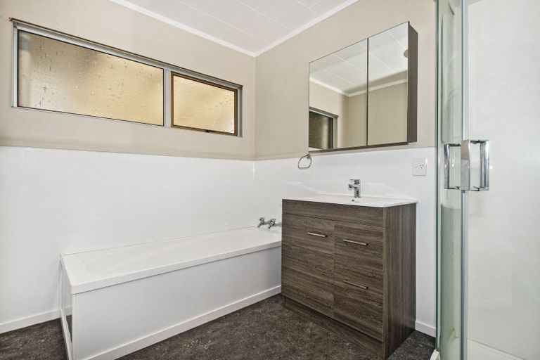 Photo of property in 4 Bellbird Avenue, Onerahi, Whangarei, 0110