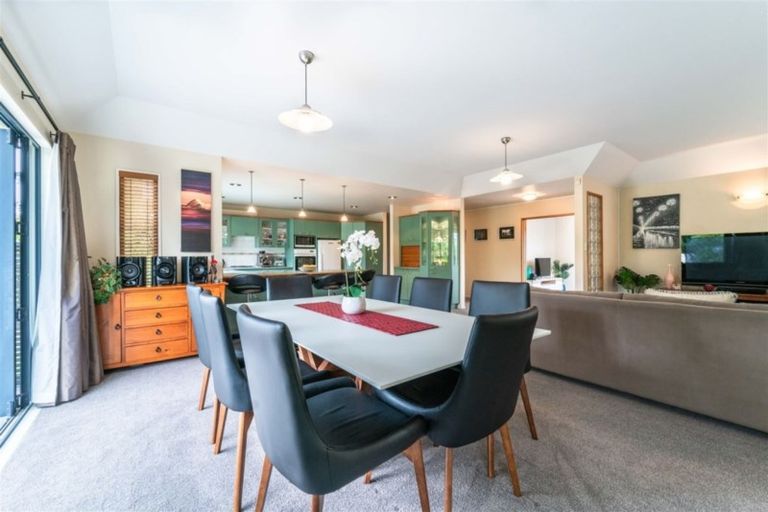 Photo of property in 1 Sharnbrook Lane, Casebrook, Christchurch, 8051