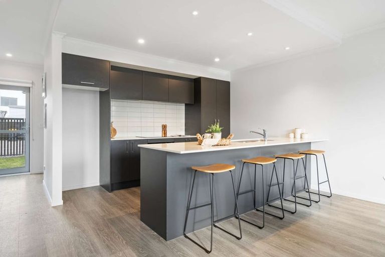 Photo of property in 3 William Dawson Crescent, Wigram, Christchurch, 8025