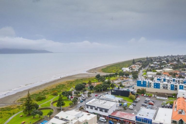 Photo of property in 50 Seaview Road, Paraparaumu Beach, Paraparaumu, 5032