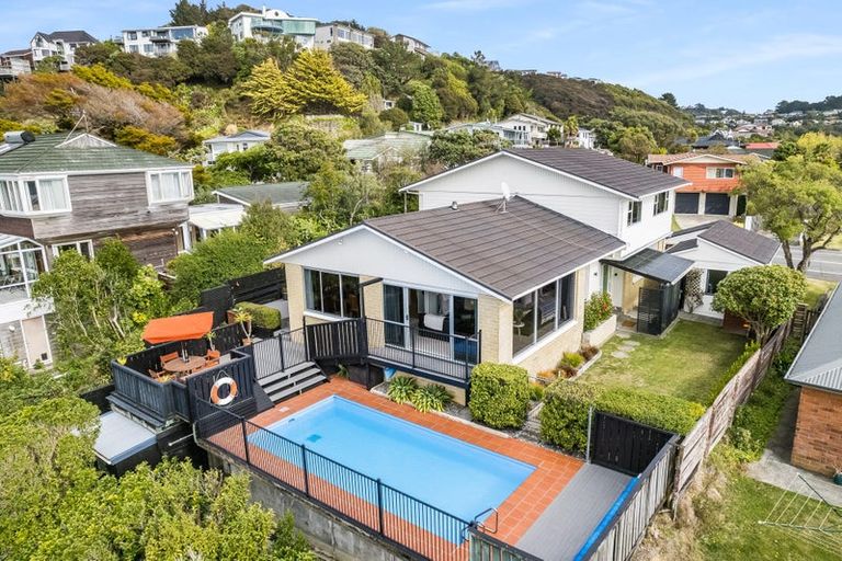 Photo of property in 11 Spinnaker Drive, Whitby, Porirua, 5024