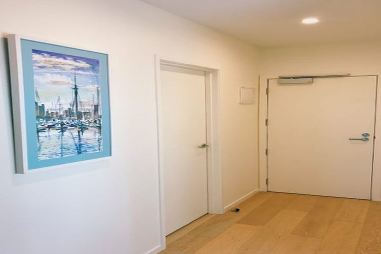 Photo of property in 302/160a Hobsonville Point Road, Hobsonville, Auckland, 0616