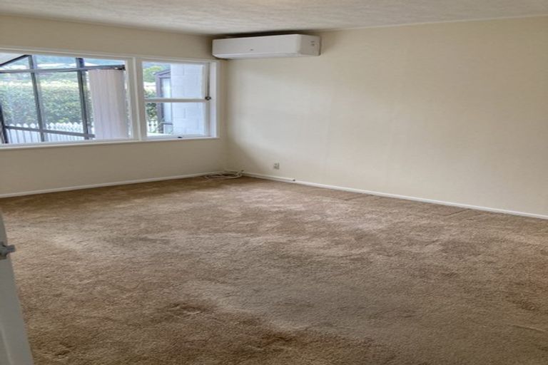 Photo of property in 21f6 Dee Street, Island Bay, Wellington, 6022