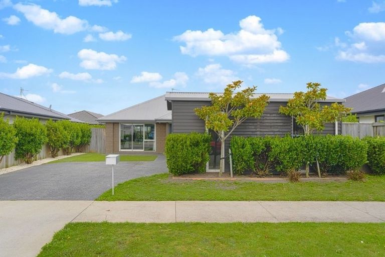 Photo of property in 5 Hewlings Street, Kaiapoi, 7630