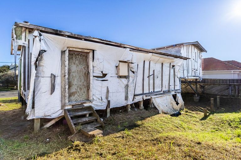 Photo of property in 28a Michael Road, Paraparaumu Beach, Paraparaumu, 5032