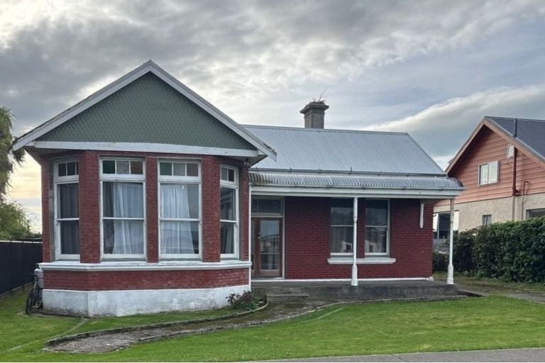 Photo of property in 36 Robertson Street, Richmond, Invercargill, 9810