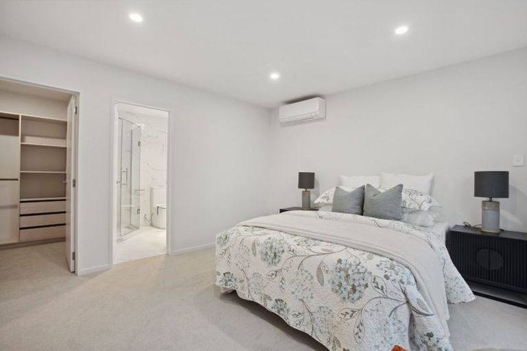 Photo of property in 37b Sorrel Crescent, Bucklands Beach, Auckland, 2012