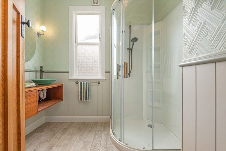 Photo of property in 8 Cuba Street, Takaro, Palmerston North, 4412