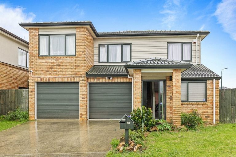 Photo of property in 88 Naylors Drive, Mangere, Auckland, 2022