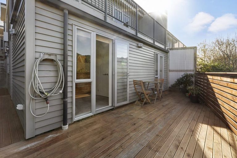 Photo of property in 23a Waikato Street, Island Bay, Wellington, 6023