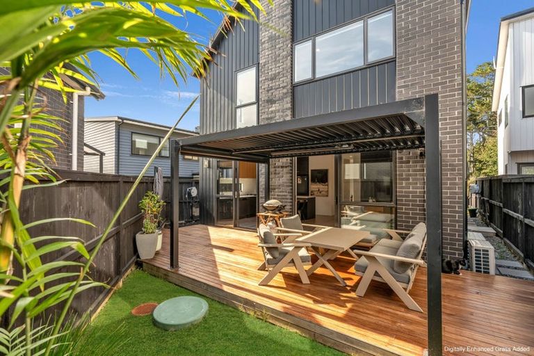 Photo of property in 19 Konoba Avenue, Kumeu, 0810