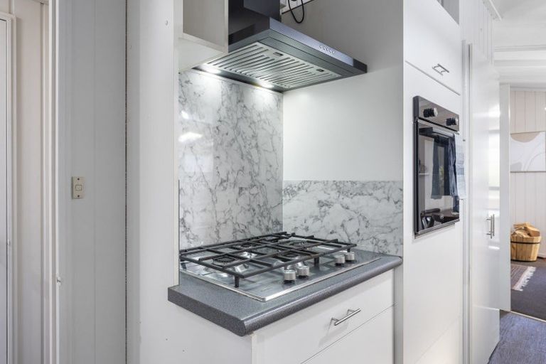 Photo of property in 3 Smart Terrace, Saint Johns Hill, Whanganui, 4500