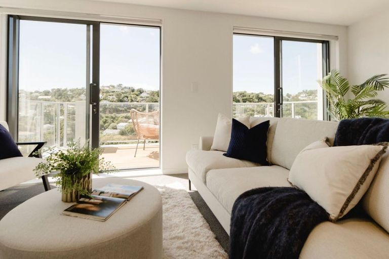 Photo of property in 6/69 Tiketike Way, Brooklyn, Wellington, 6021