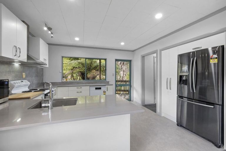 Photo of property in 39 Carlton Terrace, Westown, New Plymouth, 4310