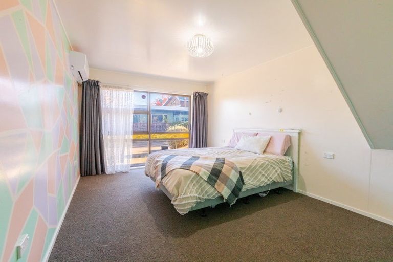 Photo of property in 17 Gaisford Terrace, Waipukurau, 4200