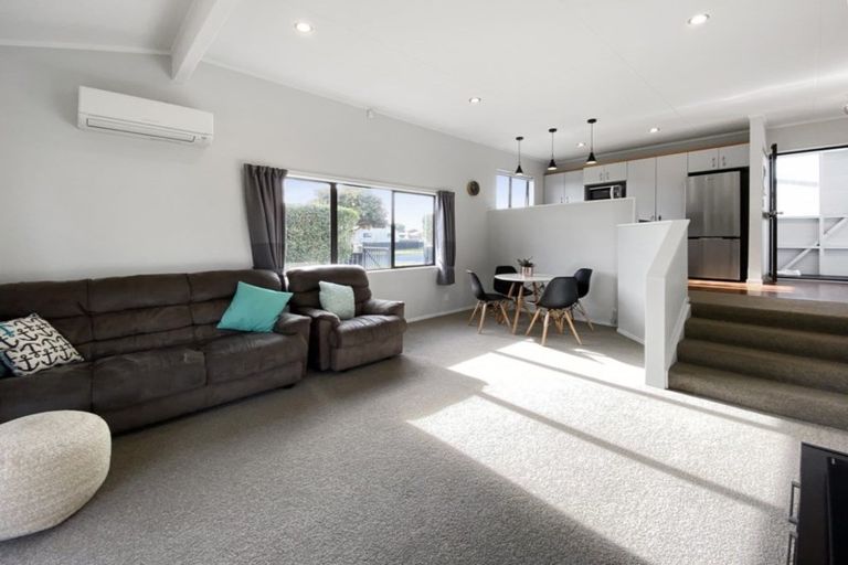 Photo of property in 262 Gravatt Road, Papamoa Beach, Papamoa, 3118