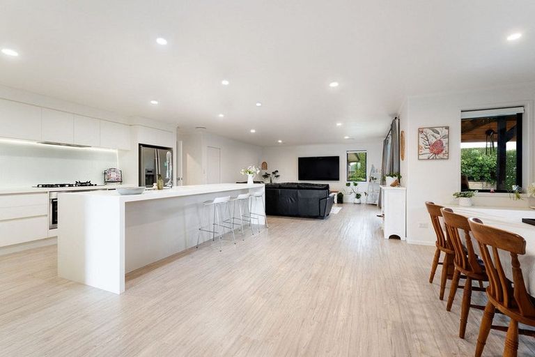 Photo of property in 18 Alva Glen Place, Pyes Pa, Tauranga, 3112