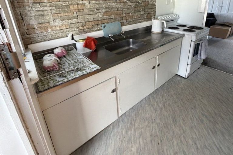 Photo of property in 68 Milson Line, Milson, Palmerston North, 4414