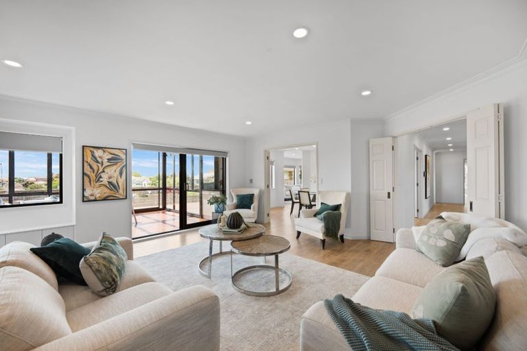 Photo of property in 216 Whitford Road, Shamrock Park, Auckland, 2016