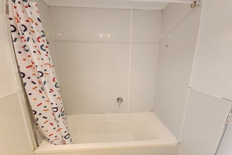 Photo of property in 3 Rimu Road, Manurewa, Auckland, 2102
