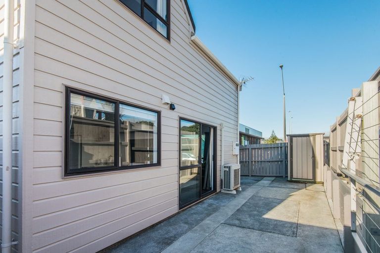 Photo of property in 18b Frankmoore Avenue, Johnsonville, Wellington, 6037