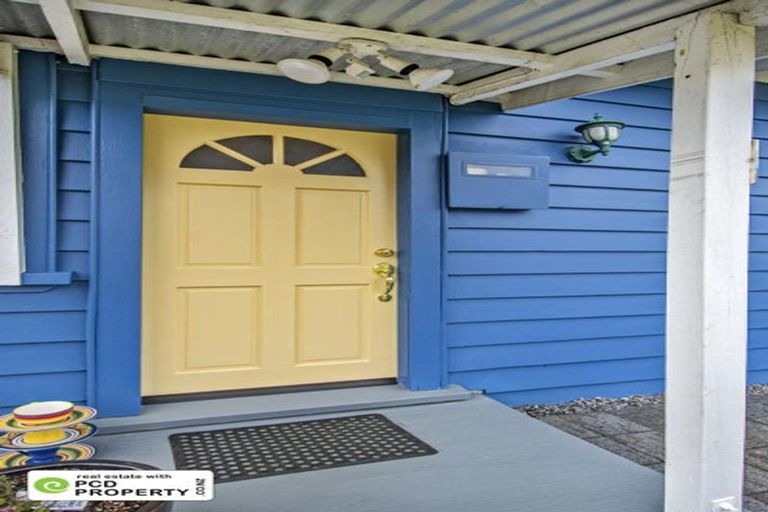 Photo of property in 14 Meldrum Street, Te Kamo, Whangarei, 0112