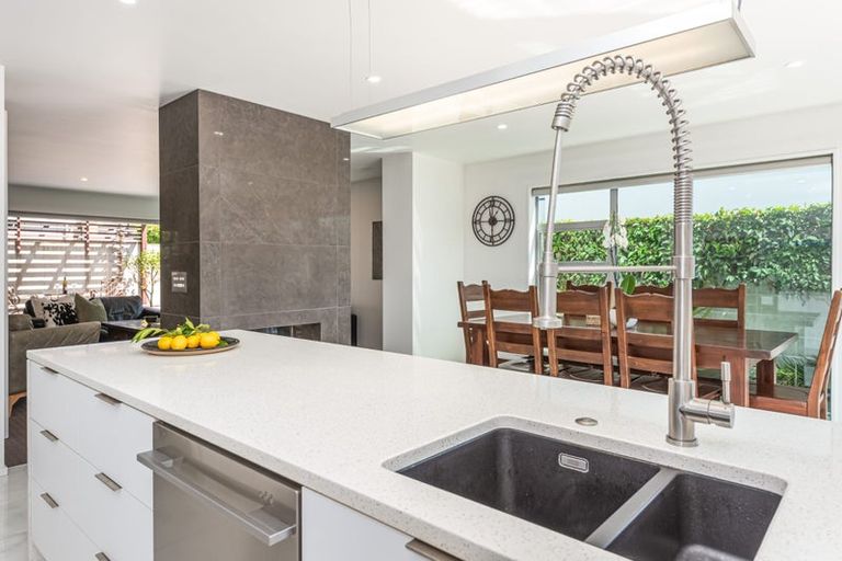 Photo of property in 41 Winchester Street, Merivale, Christchurch, 8014