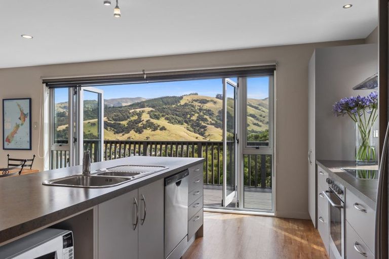 Photo of property in 11 Manuka Terrace, Duvauchelle, 7581