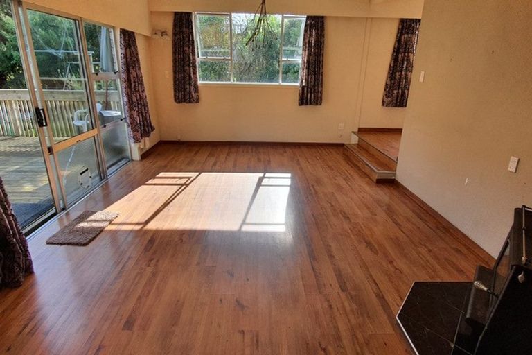 Photo of property in 99 Cordelia Street, Stratford, 4332