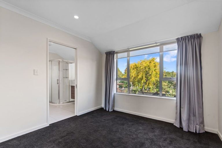 Photo of property in 87 Wairakei Road, Bryndwr, Christchurch, 8053